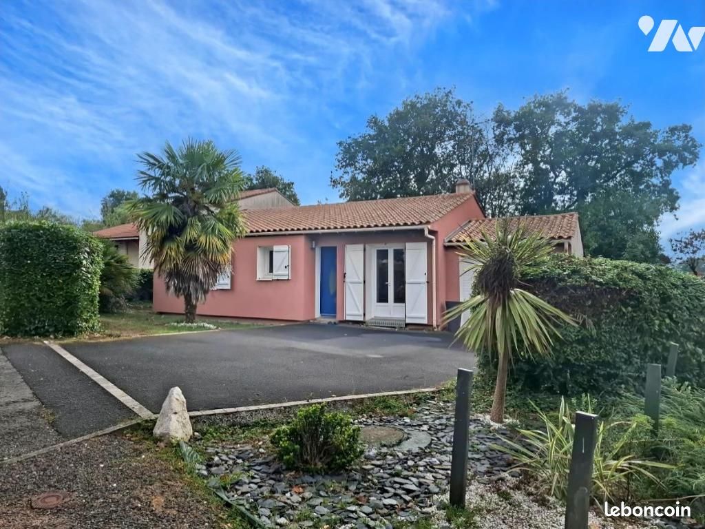 Maison 5 pièces 109 m² · au Poiré-sur-Vie · 109 m² · 249 840 €