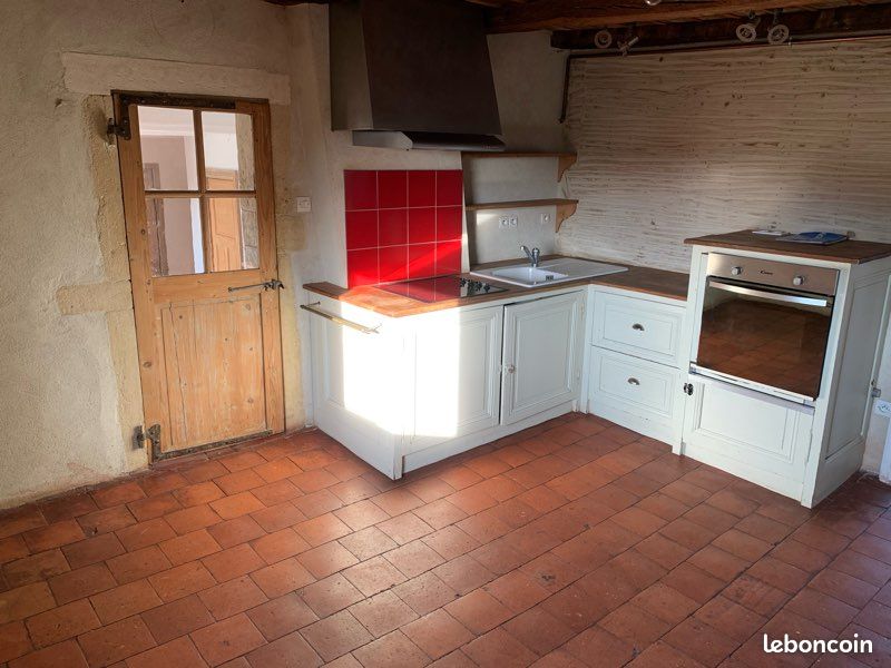 Appartement 2 pièces 45 m² · à Charlieu · 45 m² · 380 €/mois
