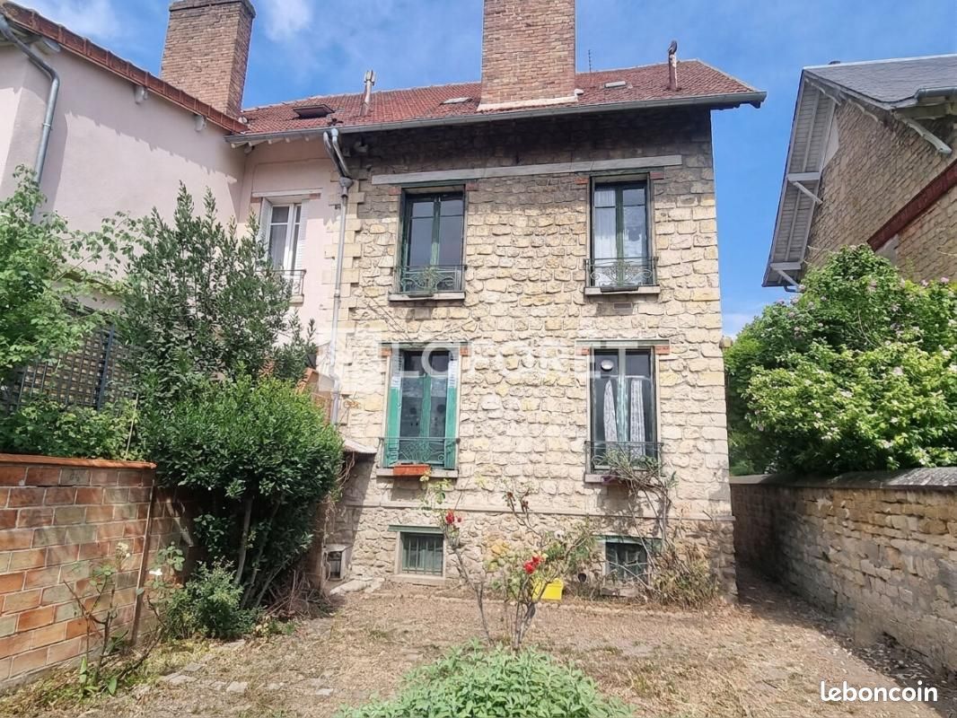 Maison 7 pièces 114 m² · à Saint-Ouen-l'Aumône · 114 m² · 305 000 €