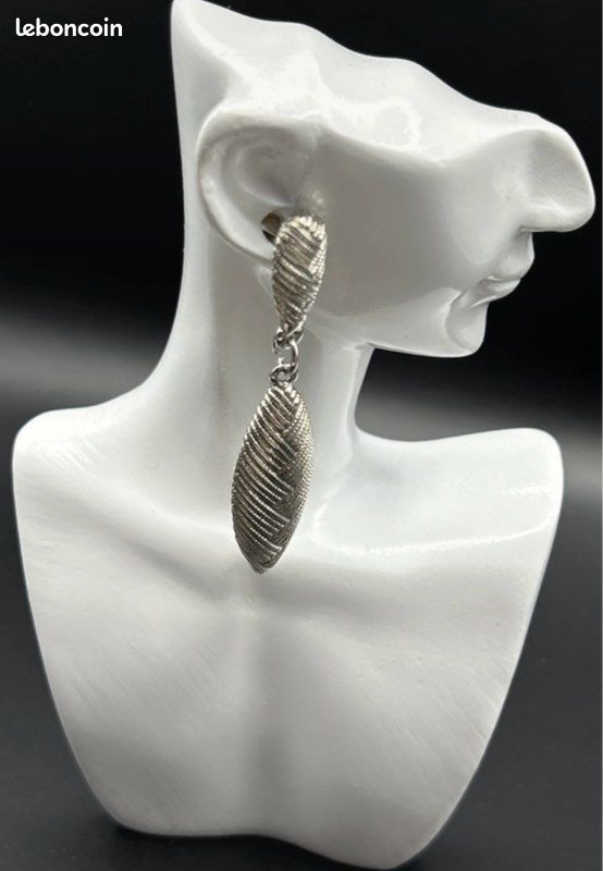 Boucles d’oreilles argenté (image 2)