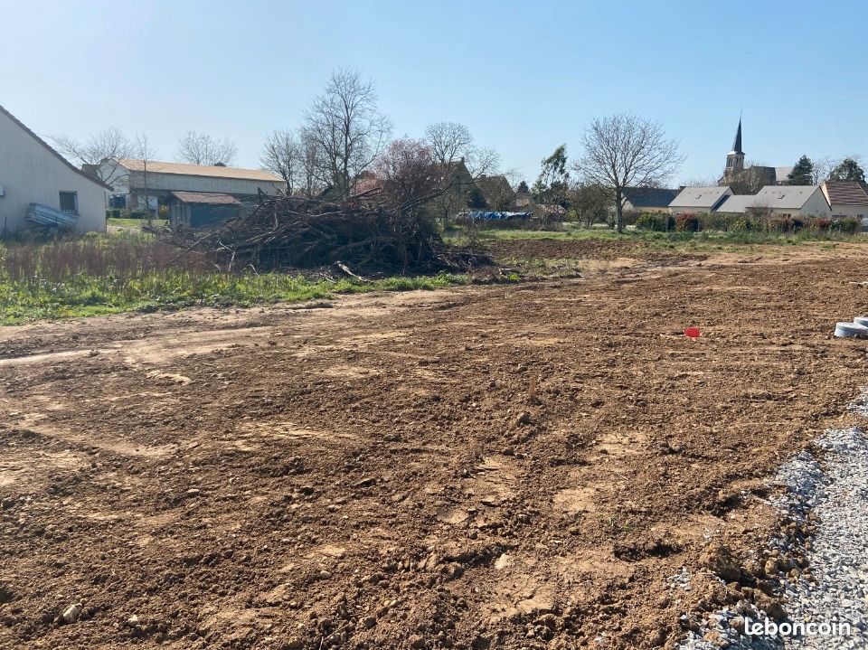 Terrain 736 m² · à Vion · 36 200 €