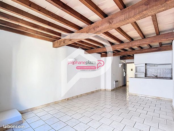 Studio 1 pièce 34 m²