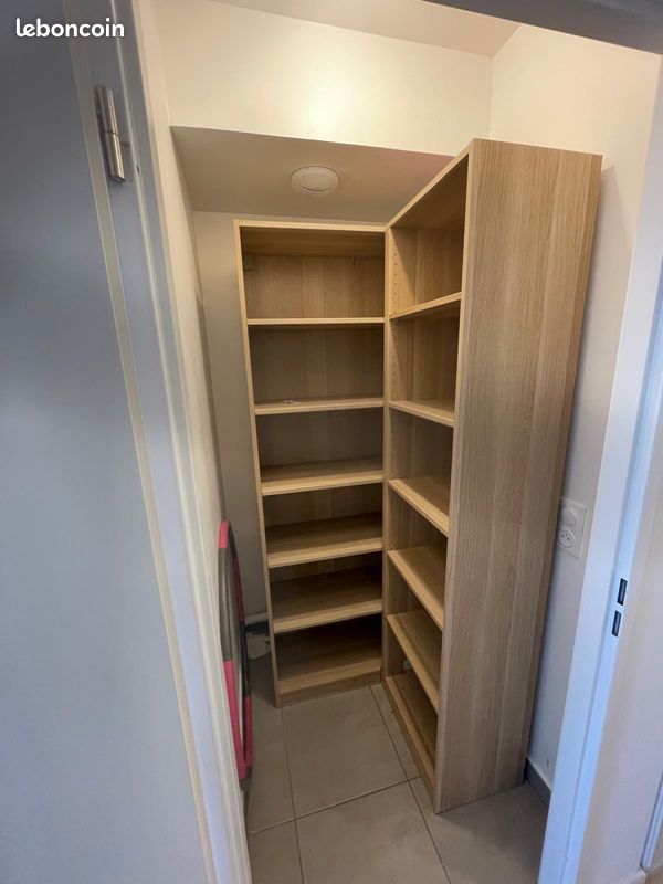 Dressing ikea chêne clair très bon état (image 1)
