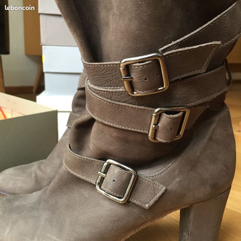 Bottes 3/4 UNISA - Daim couleur Taupe - T 38.5 (image 3)