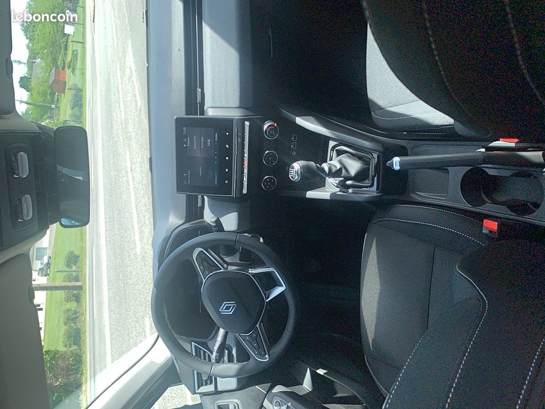 RENAULT Clio TCe 90 ch Generation (image 24)