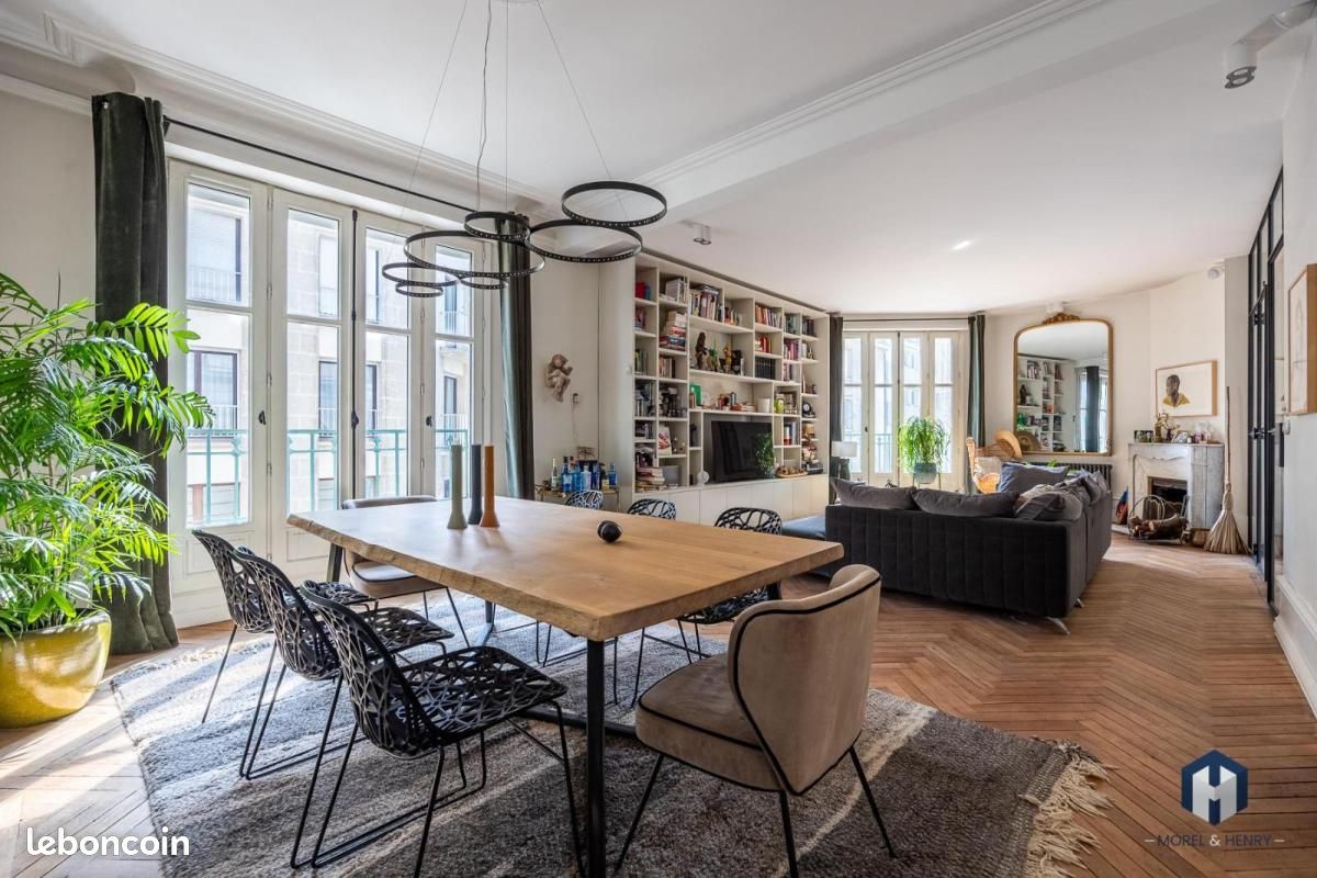 Appartement 5 pièces 134 m²