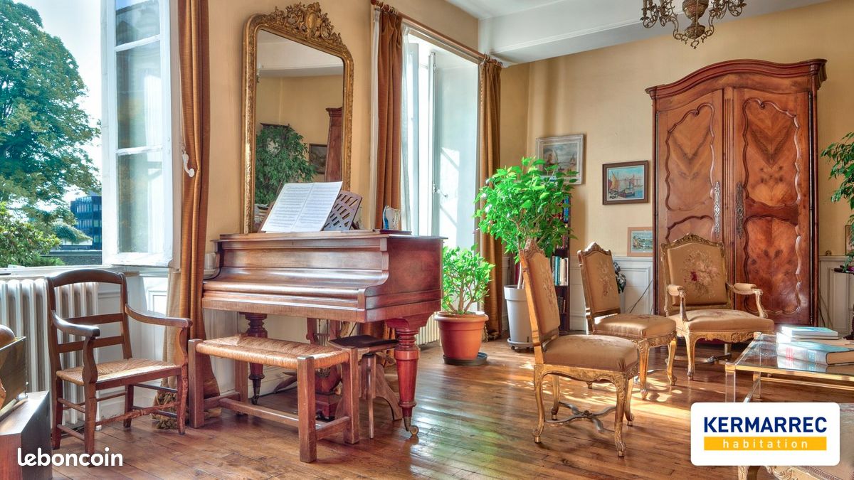 Maison 6 pièces 288 m² · à Rennes · 288 m² · 842 500 €