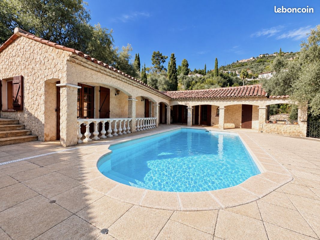 Maison 4 pièces 87 m² · à Peymeinade · 87 m² · 560 000 €