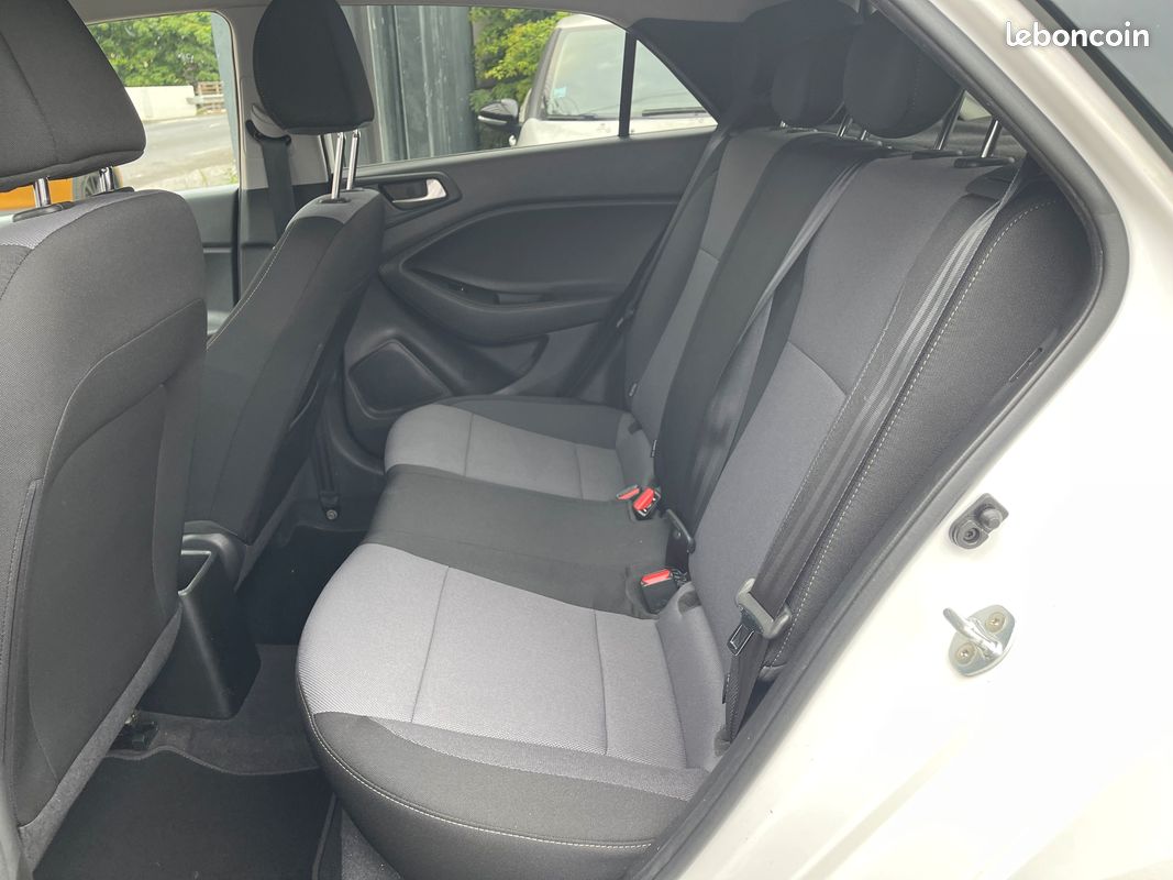 Hyundai i20 1.0 t-gdi 100 cv "68 030 km" (image 5)