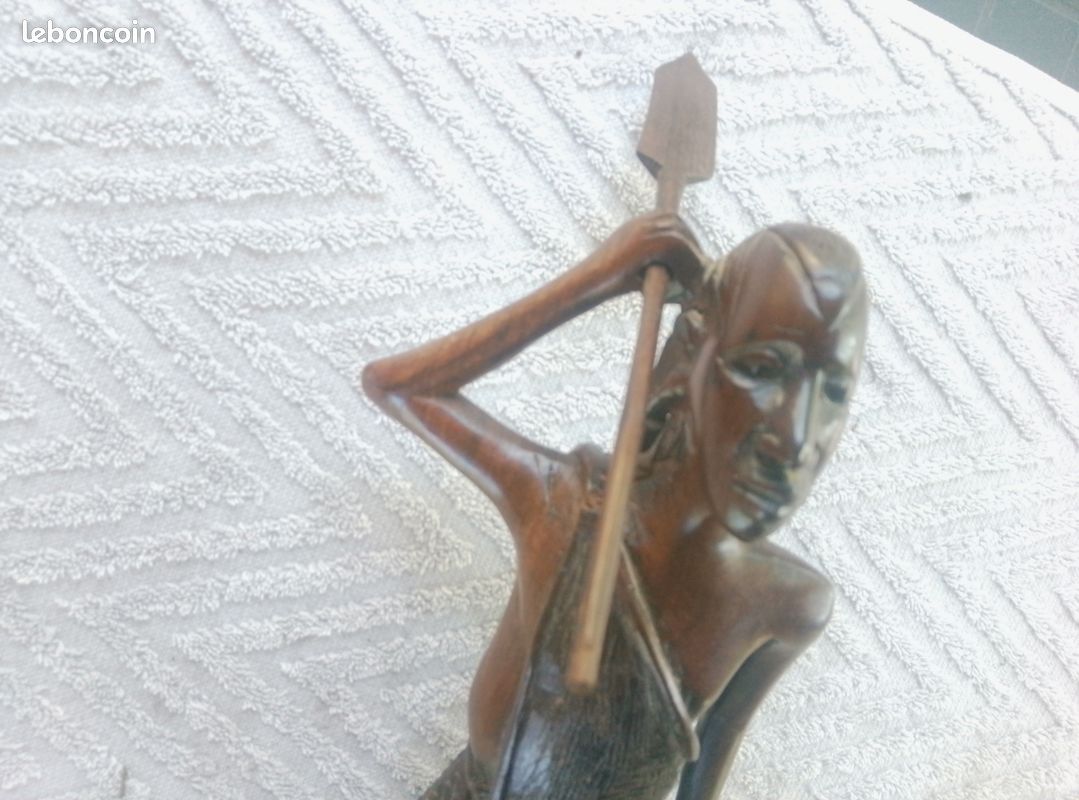 Statue art africain en bois hauteur 34 cm (image 4)
