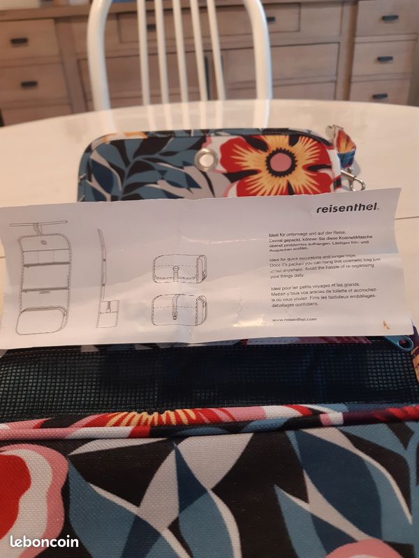Trousse de toilette (image 3)
