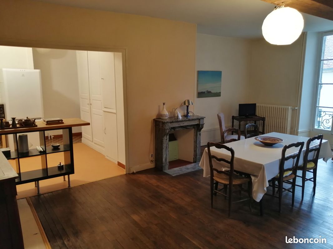 Appartement 3 pièces 101 m² · à Dijon · 101 m² · 1 040 €