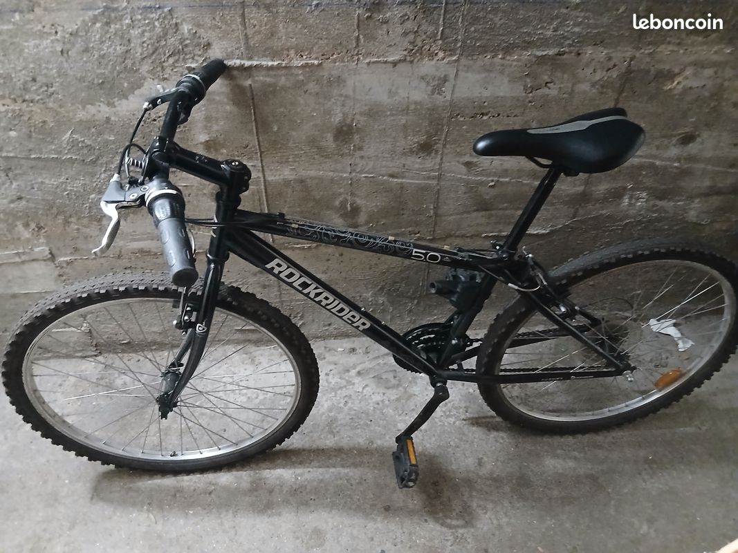 Vélo taille S. ROCKRIDER (image 1)