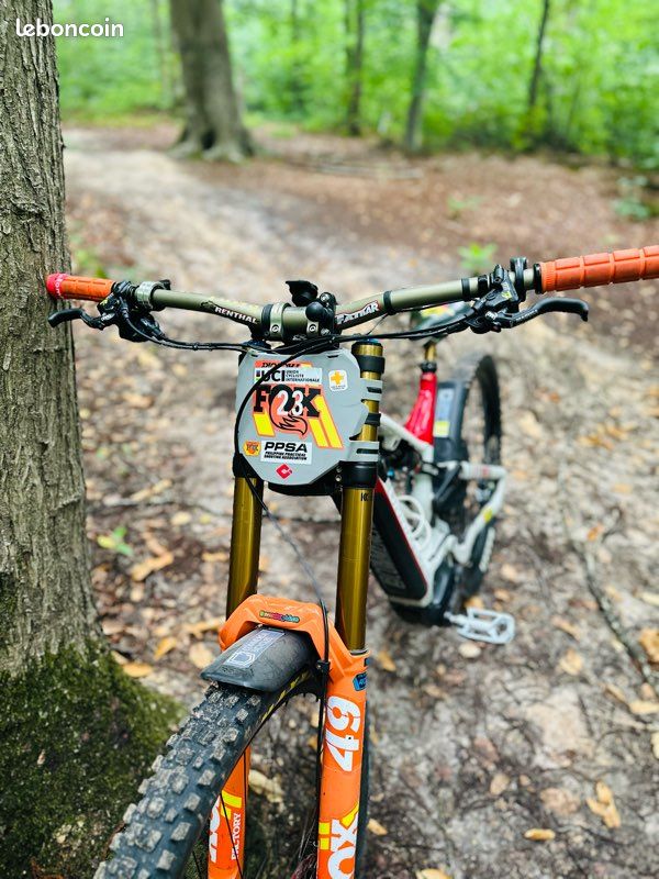 VTTAE Commencal Meta Power Mullet (image 11)