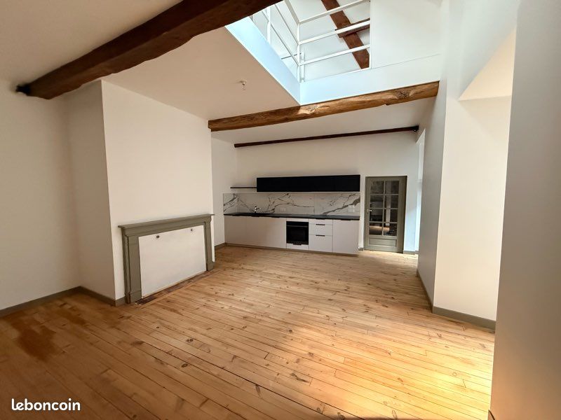 Appartement 4 pièces 88 m² · à Ussel · 88 m² · 780 €