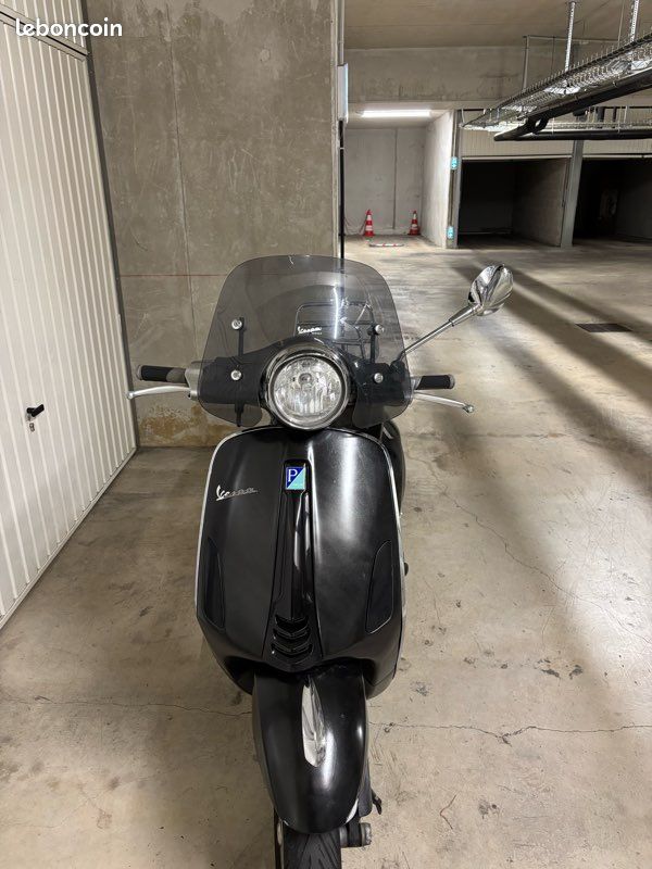 Vespa primavera 2t (image 1)
