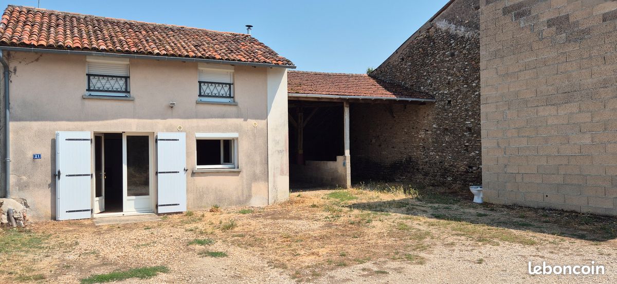 Maison 5 pièces 89 m² · à Leignes-sur-Fontaine · 89 m² · 110 000 €