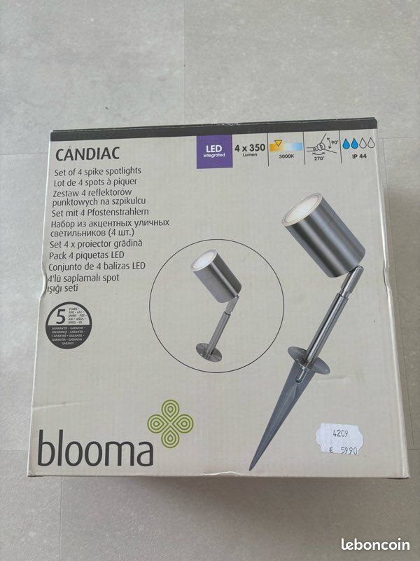 4 spots extérieurs à piquer Blooma CANDIAC, neufs (image 1)