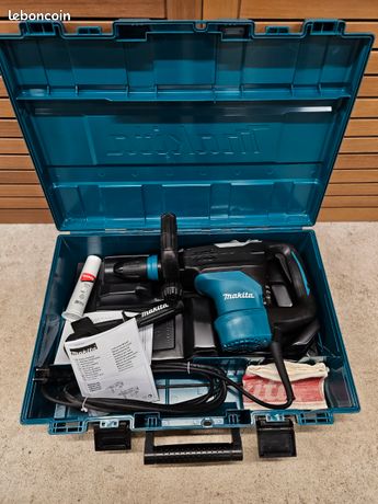 MAKITA - Rabot 1100 largeur de rabotage 82mm puissance 950W | Point.P MAKITA - Rabot 1100 largeur de rabotage 82mm puissance 950W | Point.P
