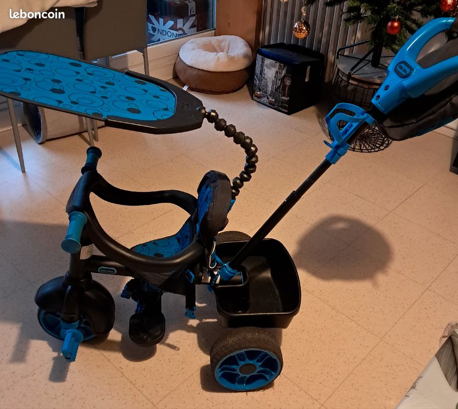 Tricycle (image 1)