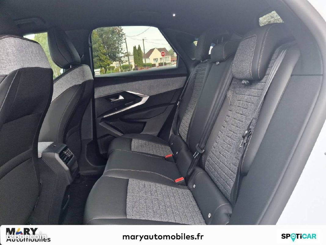 PEUGEOT 3008 Hybrid 145 e-DCS6 Allure (image 10)