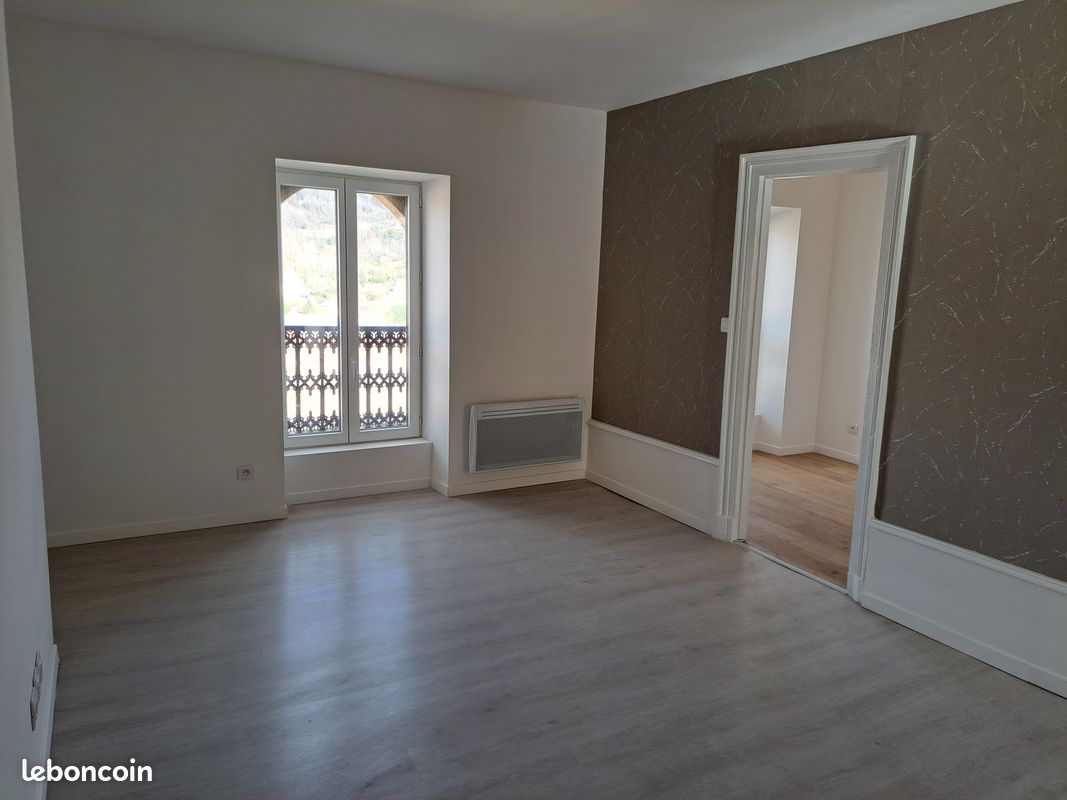 Appartement 2 pièces 39 m² · à Decazeville · 39,5 m² · 371 €