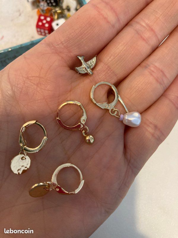 Lot boucles d’oreilles fantaisie NEUVES (image 2)