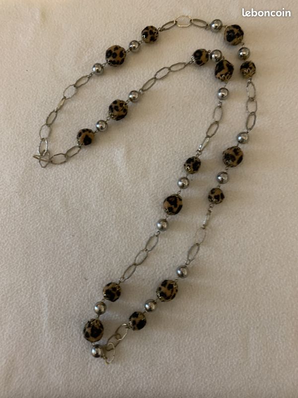 Sautoir motif tigre (image 1)