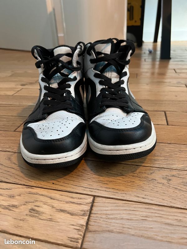 Jordan 1 mid white shadow (image 3)