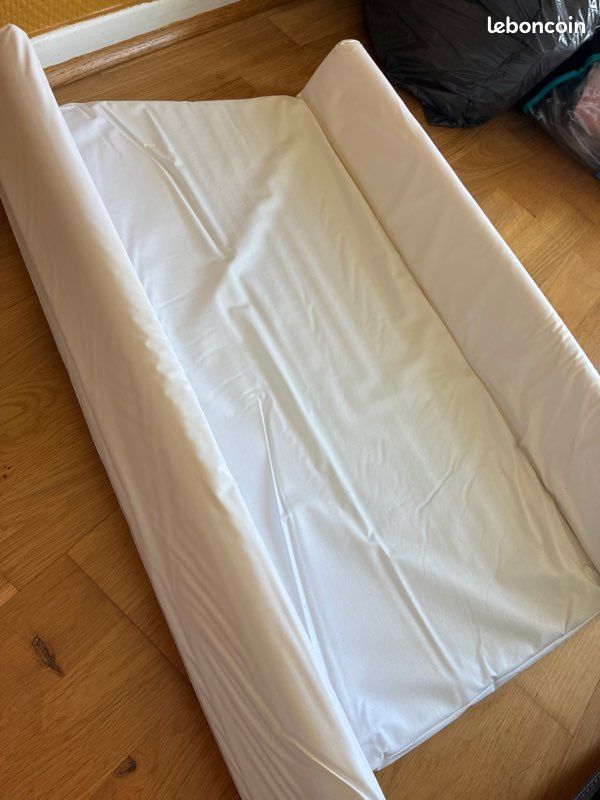 Matelas à langer (image 1)