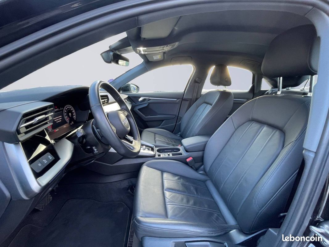 AUDI A3 Berline 35 TFSI Mild Hybrid 150 S tronic 7 Design Luxe (image 9)