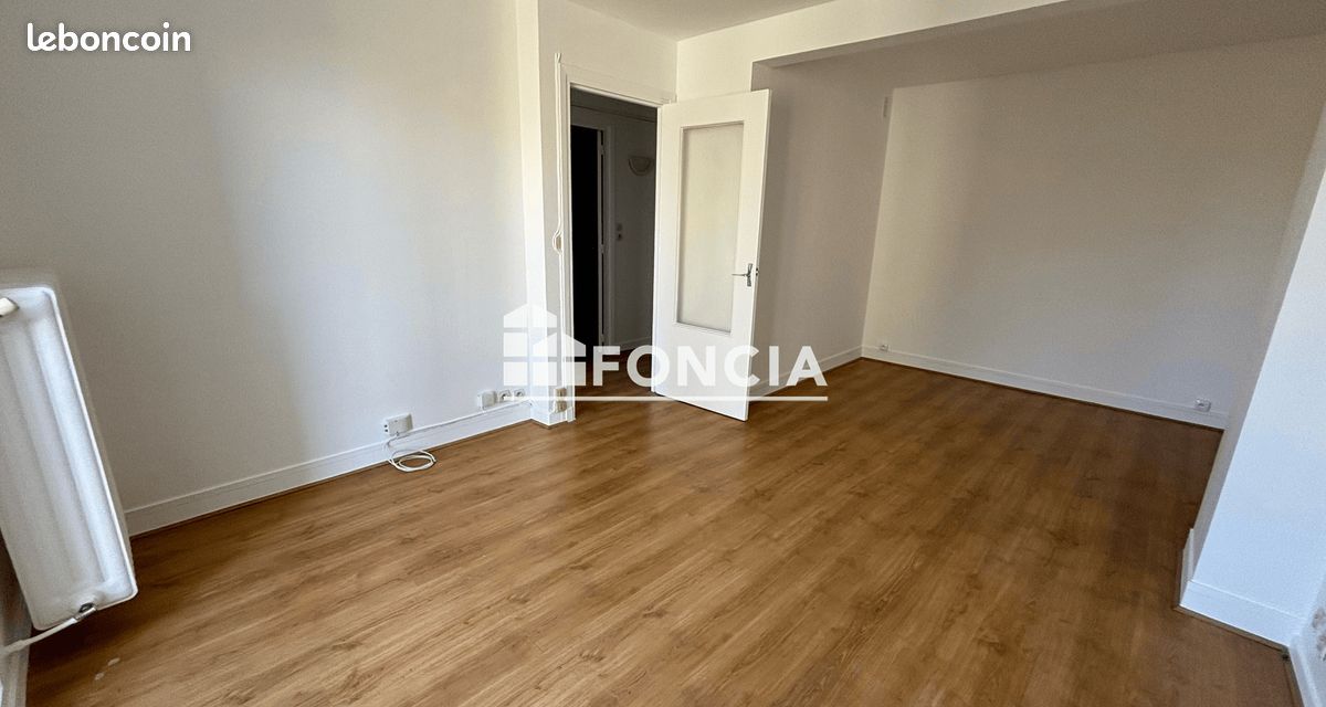 Appartement 1 pièce 31 m² · à Saint-Maur-des-Fossés · 31 m² · 857 €/mois