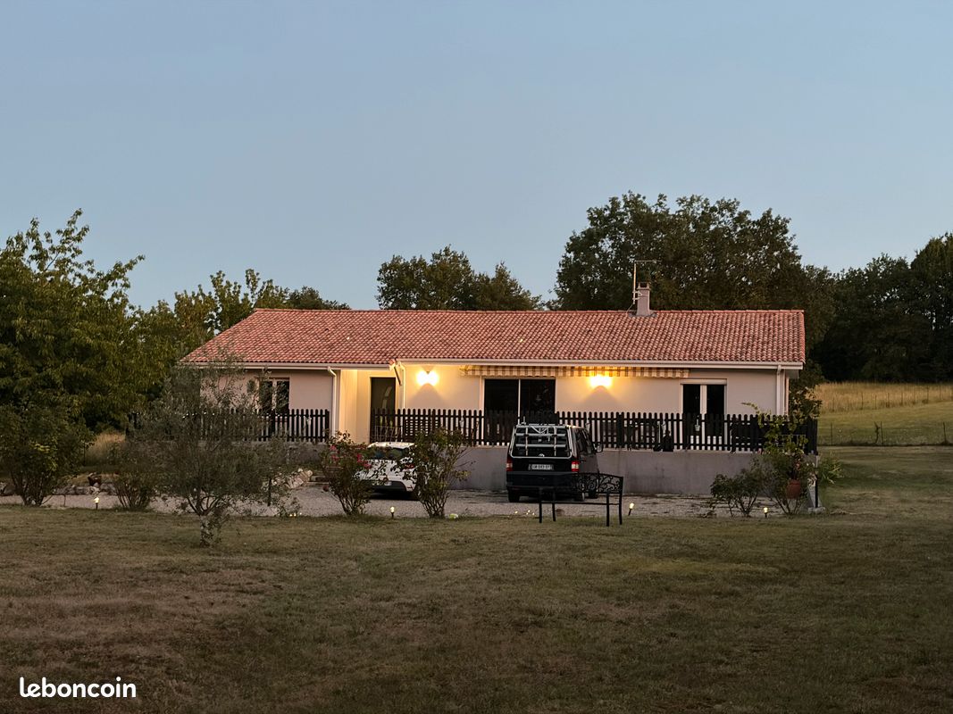 Maison 6 pièces 155 m² · à Aiguillon · 155 m² · 285 000 €