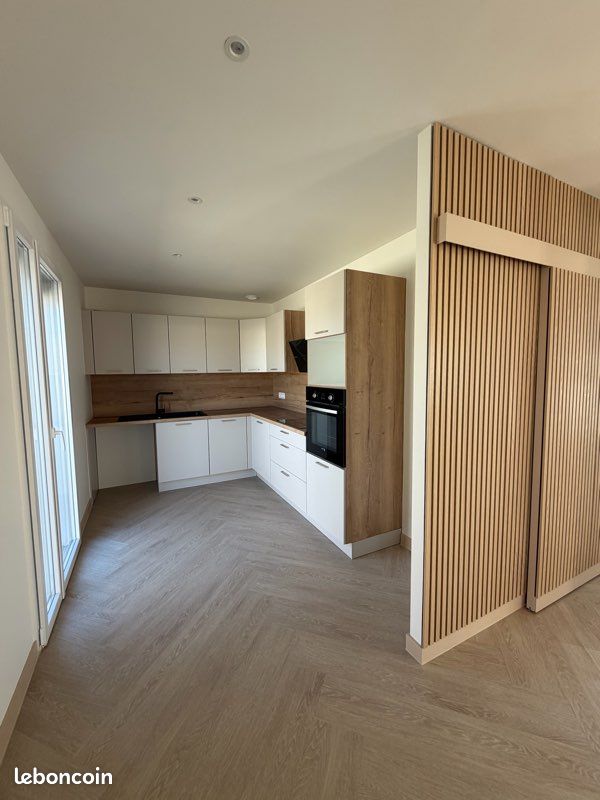 Maison 4 pièces 109 m² · à Poitiers · 109 m² · 175 000 €