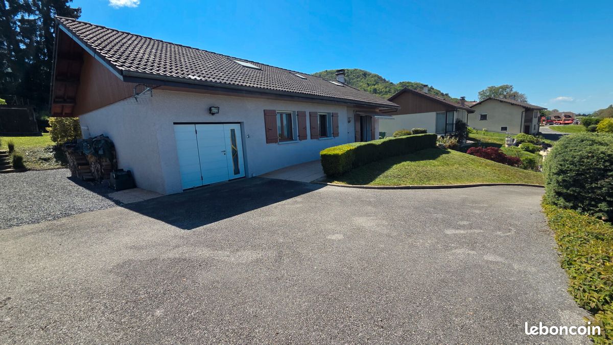 Maison 6 pièces 150 m² · à Bons-en-Chablais · 150 m² · 495 000 €