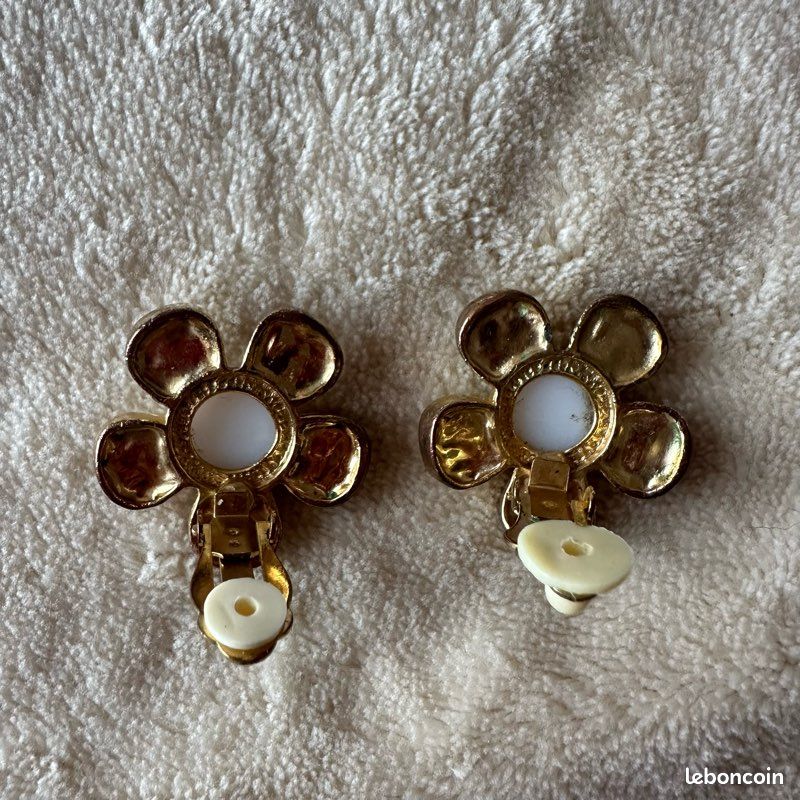Boucles D'oreilles Vintage à Clips - Métal Doré - Occasion - Pour Un Look Rétro