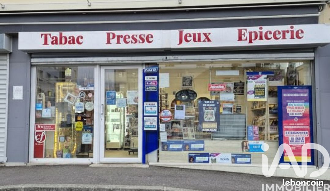Tabac 34 m² Mainvilliers (image 1)