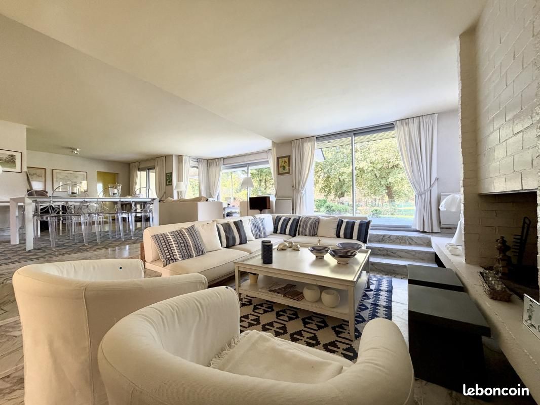 Maison 6 pièces 214 m² · à Saint-André-des-Eaux · 214 m² · 790 000 €