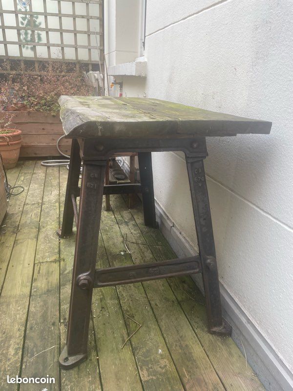 Table industrielle (image 2)