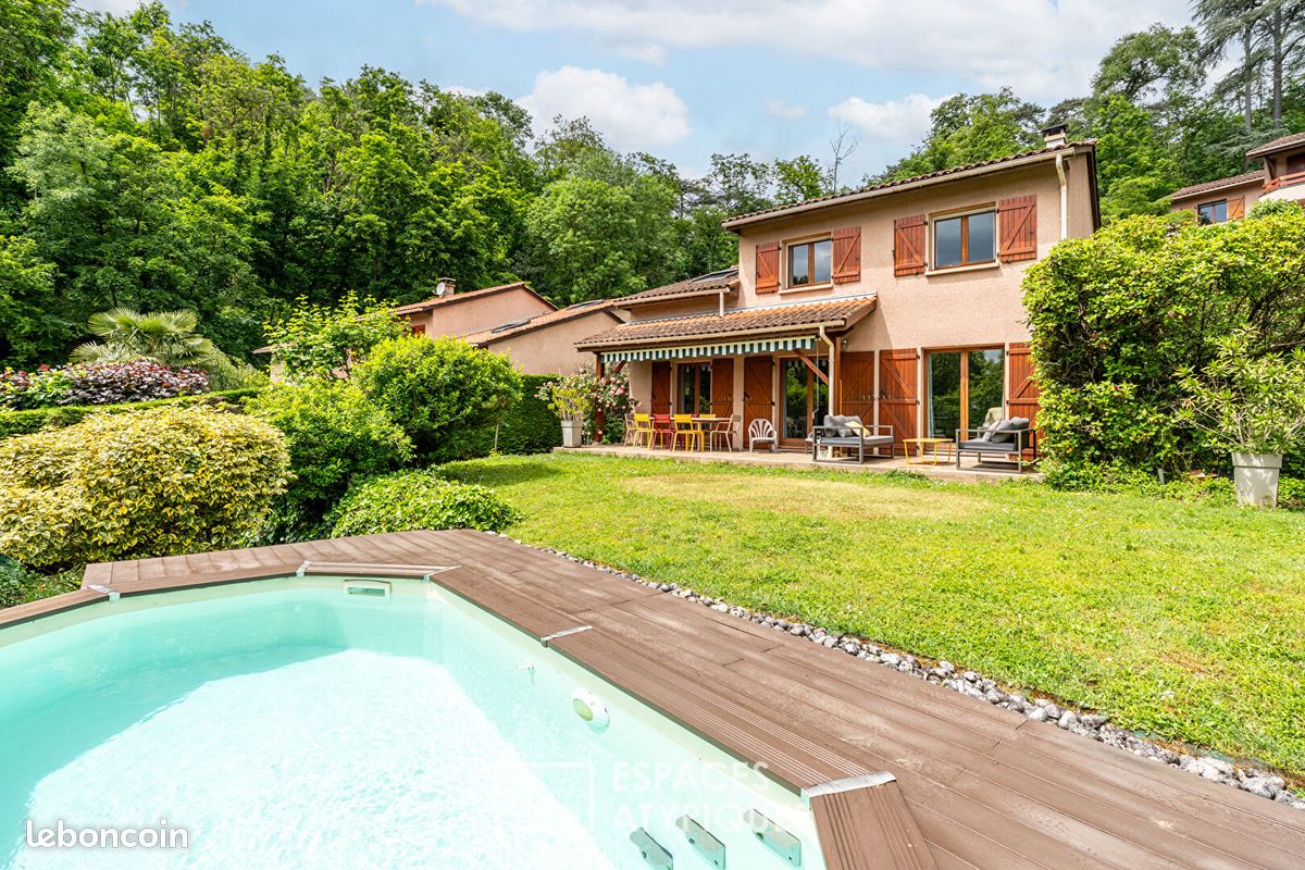 Maison 5 pièces 131 m² · à Écully · 131 m² · 699 000 €