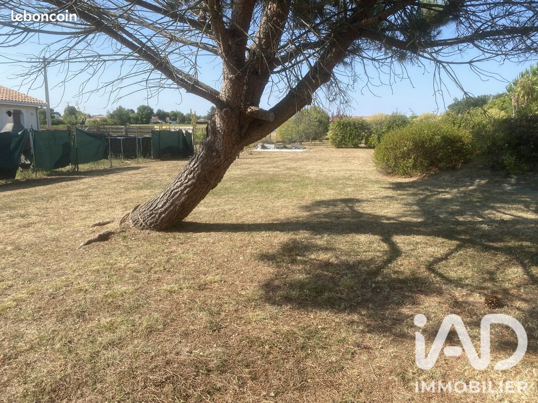 Terrain 630 m² · à Beychac-Et-Caillau · 630 m² · 123 000 €