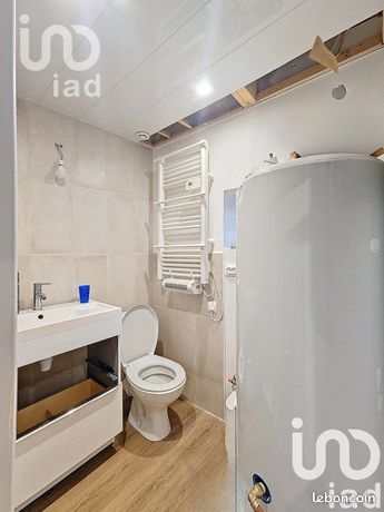 https://img.leboncoin.fr/api/v1/lbcpb1/images/5a/7f/0d/5a7f0d389ebf48be5e1fa59713c5aa559d0d6c98.jpg?rule=ad-image