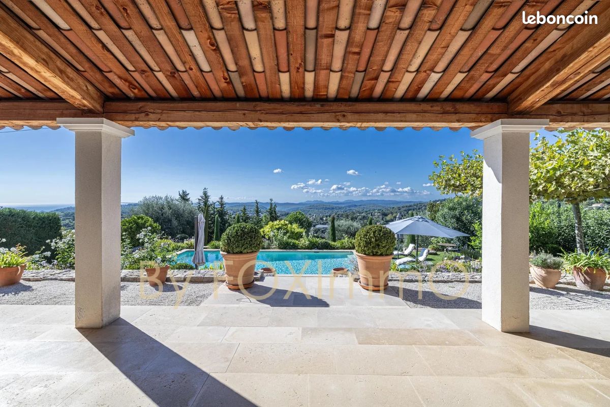 Maison 7 pièces 220 m² · à Vence · 220 m² · 1 995 000 €