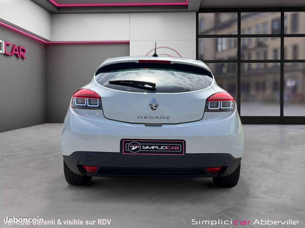 RENAULT MEGANE III COUPE TCE 130 BOSE 132Ch Garantie 12 mois (image 7)
