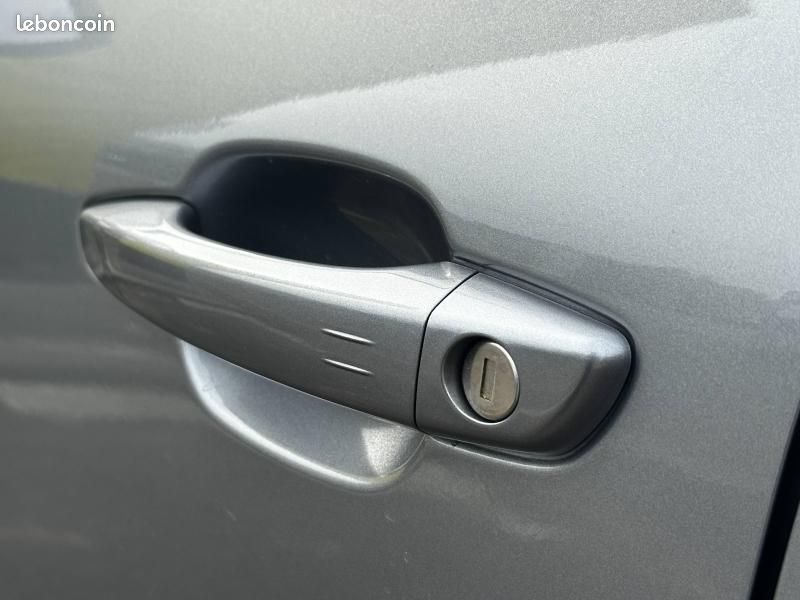 Opel Mokka Electric 156ch GS (image 23)