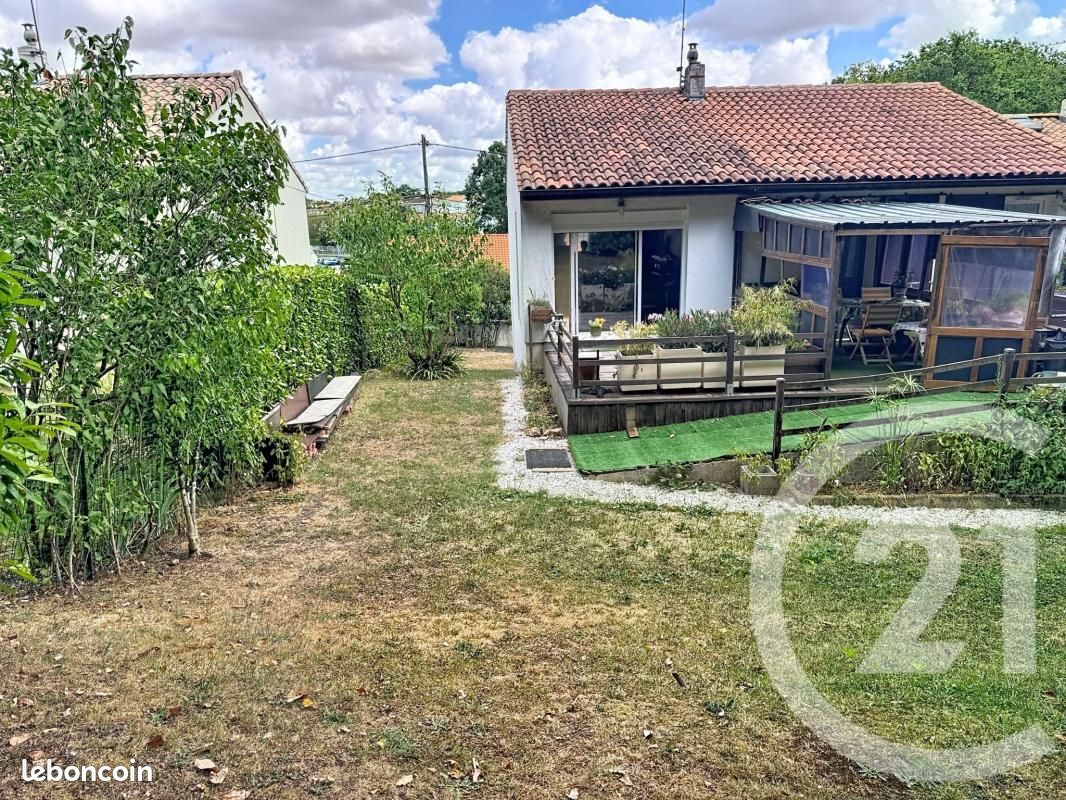 Maison 6 pièces 103 m² · à Soyaux · 103 m² · 155 150 €