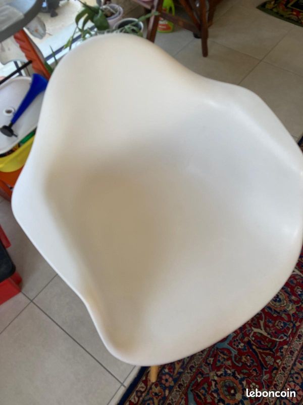 6 Chaises , 2 fauteuils (image 4)