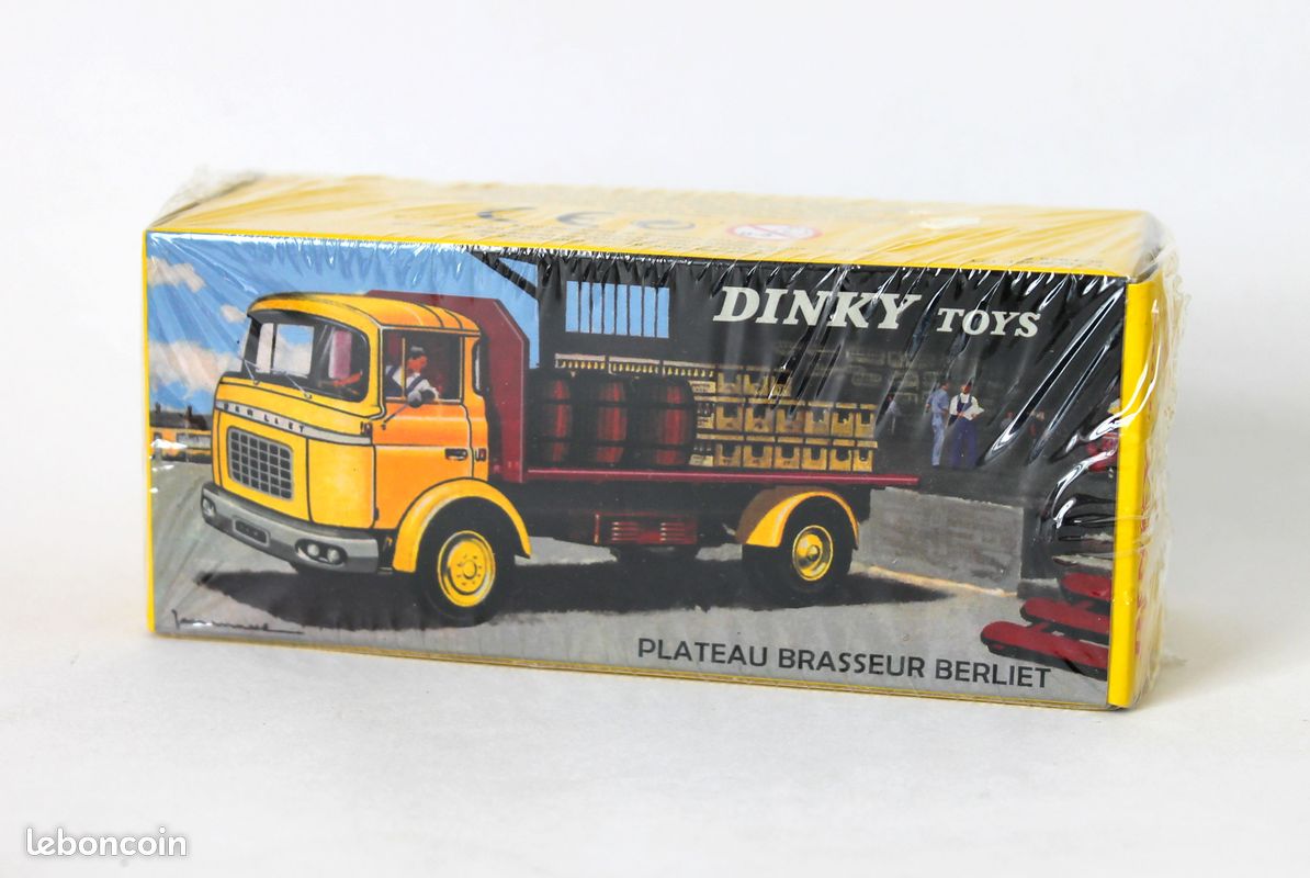 Berliet GAK Brasseur Kronenbourg 1964 - Dinky Toys Chine 1/43