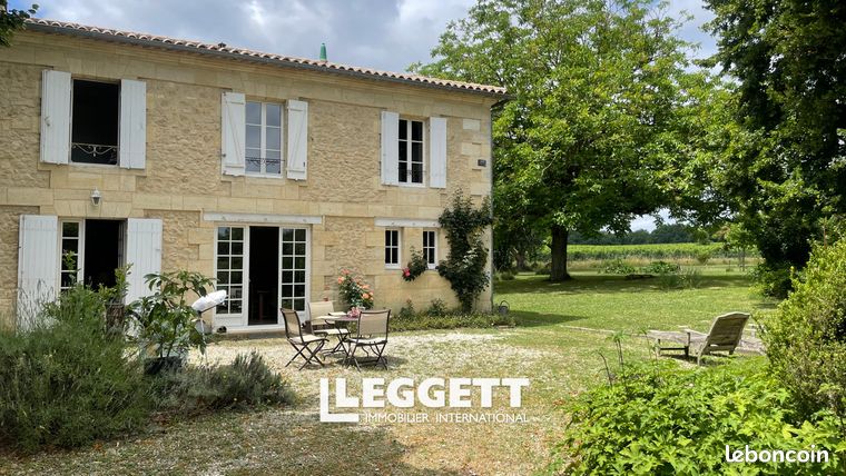 Maison 20 pièces 662 m²
