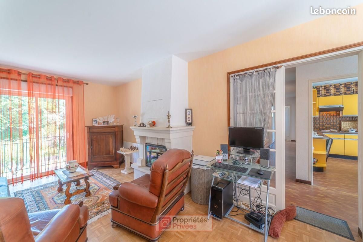 Maison 14 pièces 150 m² · à Châteauneuf-sur-Charente · 150 m² · 229 500 €
